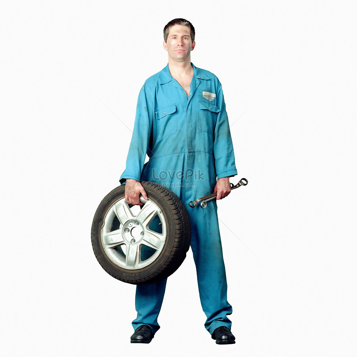 Hold wheels. Колесо мужской. Man holding Tire.