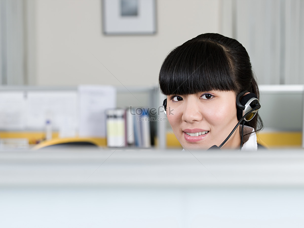 Telephone operator, telephone <b>call</b>, <b>call</b> services, customer service HD Phot...