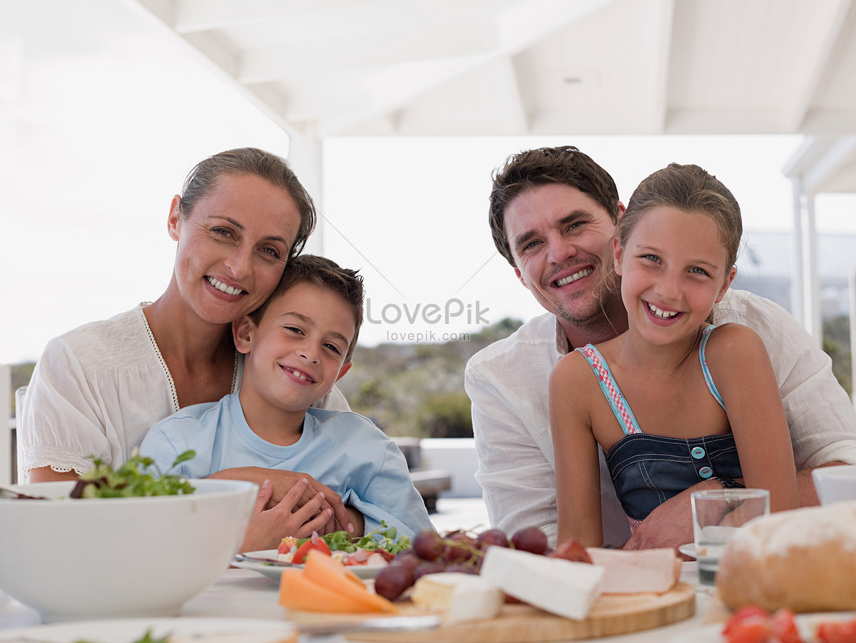 Family meals перевод