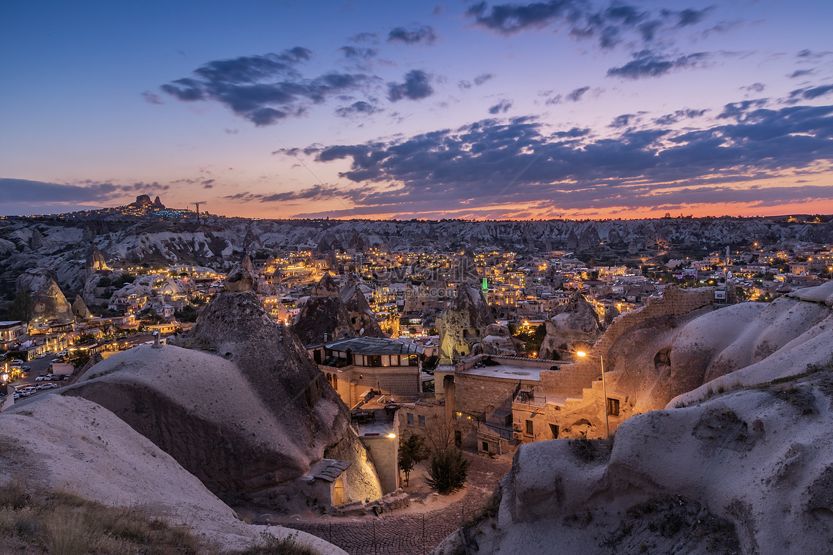 ảnh Cảnh đêm Hoàng Hôn Của Làng Goreme ở Cappadocia Thổ Nhĩ Kỳ Tải ...