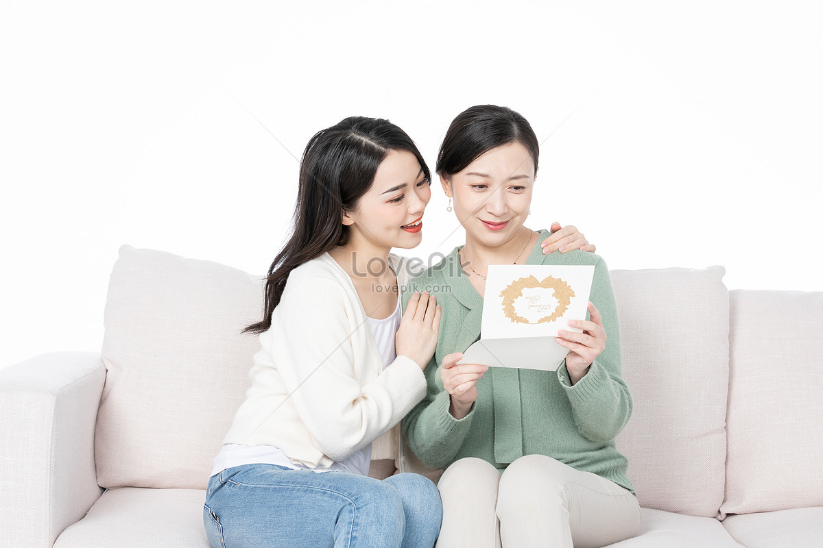 Mothers Day Daughter Send Mom Greeting Card Picture And Hd Photos Free Download On Lovepik