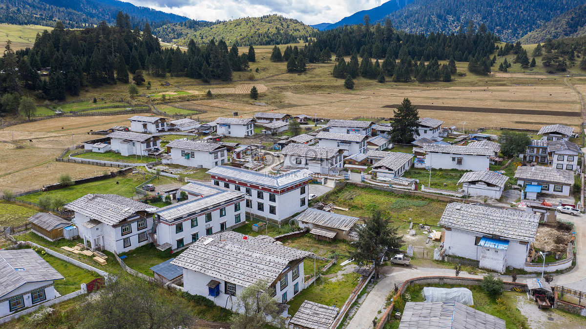 Tashigang Village, Nyingchi, Tibet Picture And HD Photos | Free ...