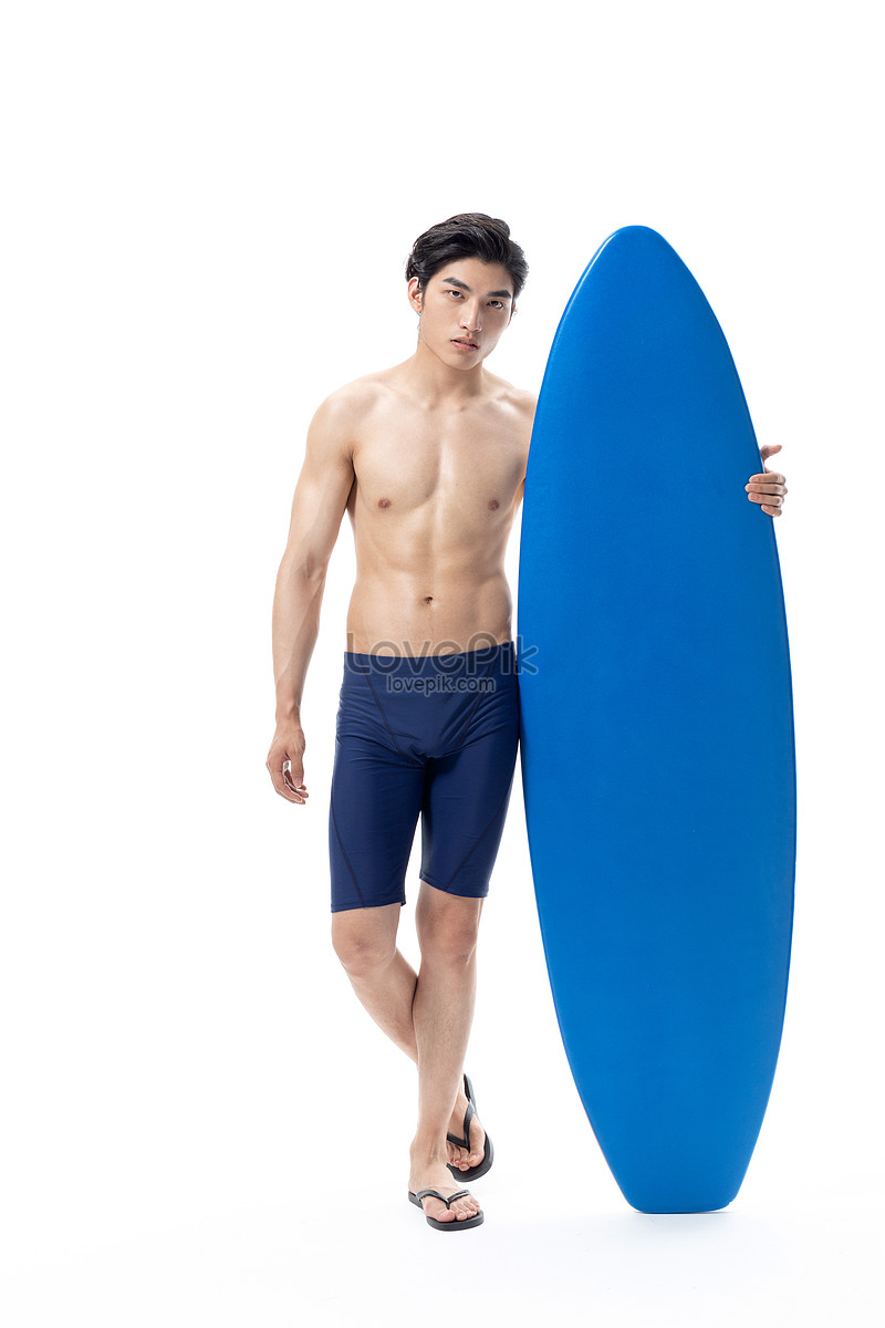 De Baño Masculino Jugando Con Tabla De Surf Foto | Descarga HD Imagen de Foto Lovepik