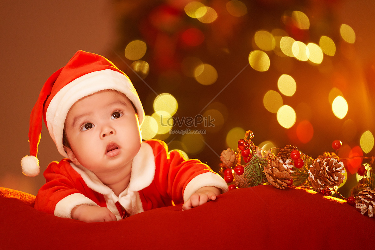 Cute Baby Wearing Christmas Clothes At Christmas Picture And HD Photos |  Free Download On Lovepik