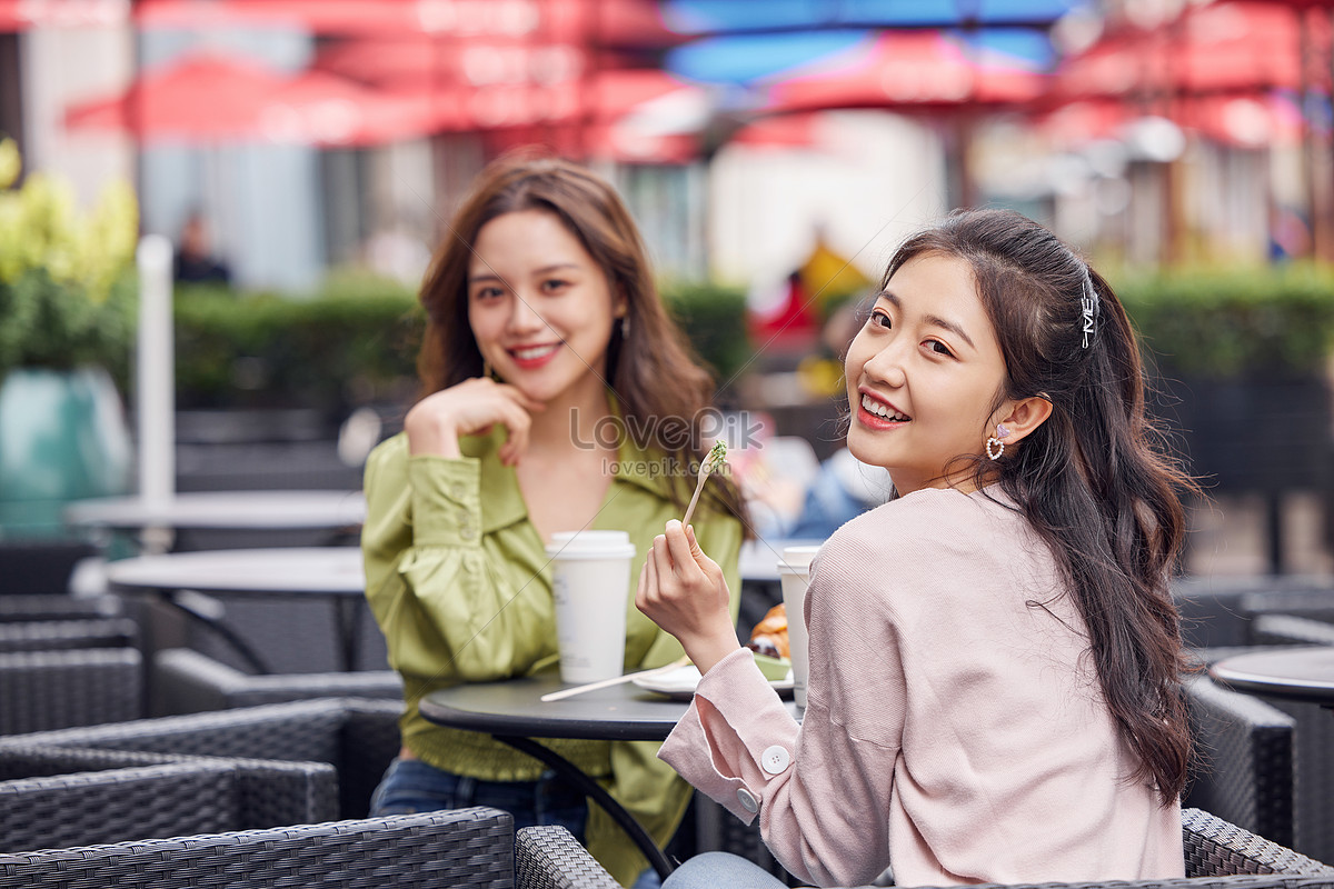 Girl Chatting