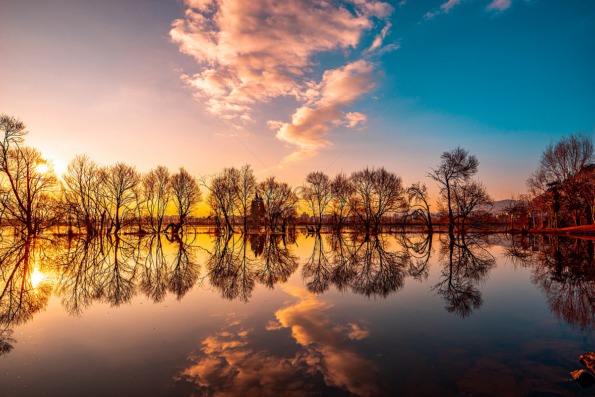 Сфотографировано утром восход солнца Sun Sunset отражение изображение_Фото  номер 501728885_JPG Формат изображения_ru.lovepik.com