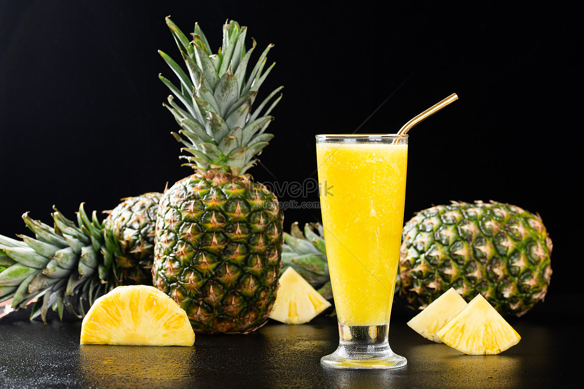 Shooting Pineapple Juice And Pineapple Picture And HD Photos | Free  Download On Lovepik