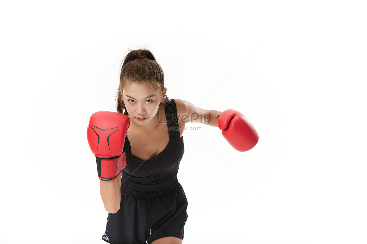 Playing boxing. Тренер бокс картинки.