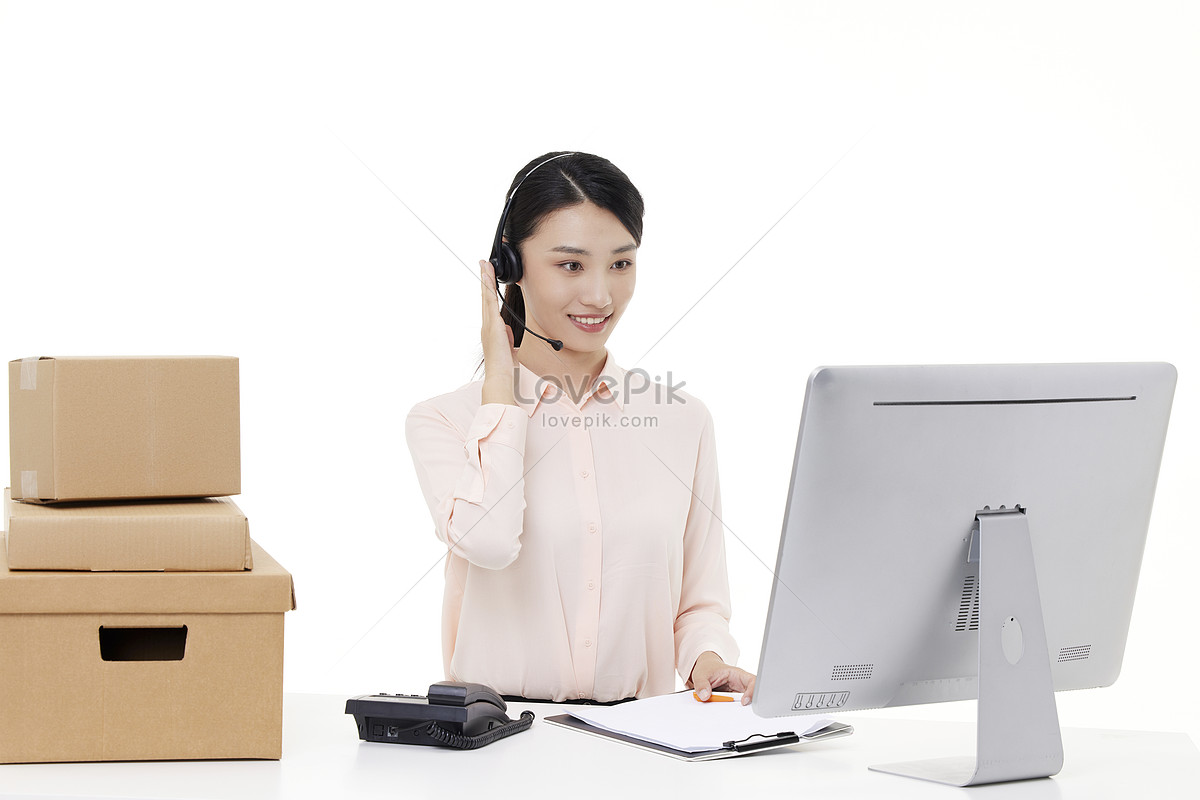 Female customer service solves the express logistics problem, trays, express logistics, ladies HD Photo