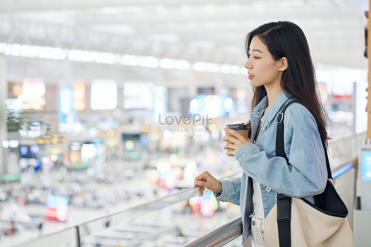 Female Image Of The Train Station Waiting Room Picture And HD Photos