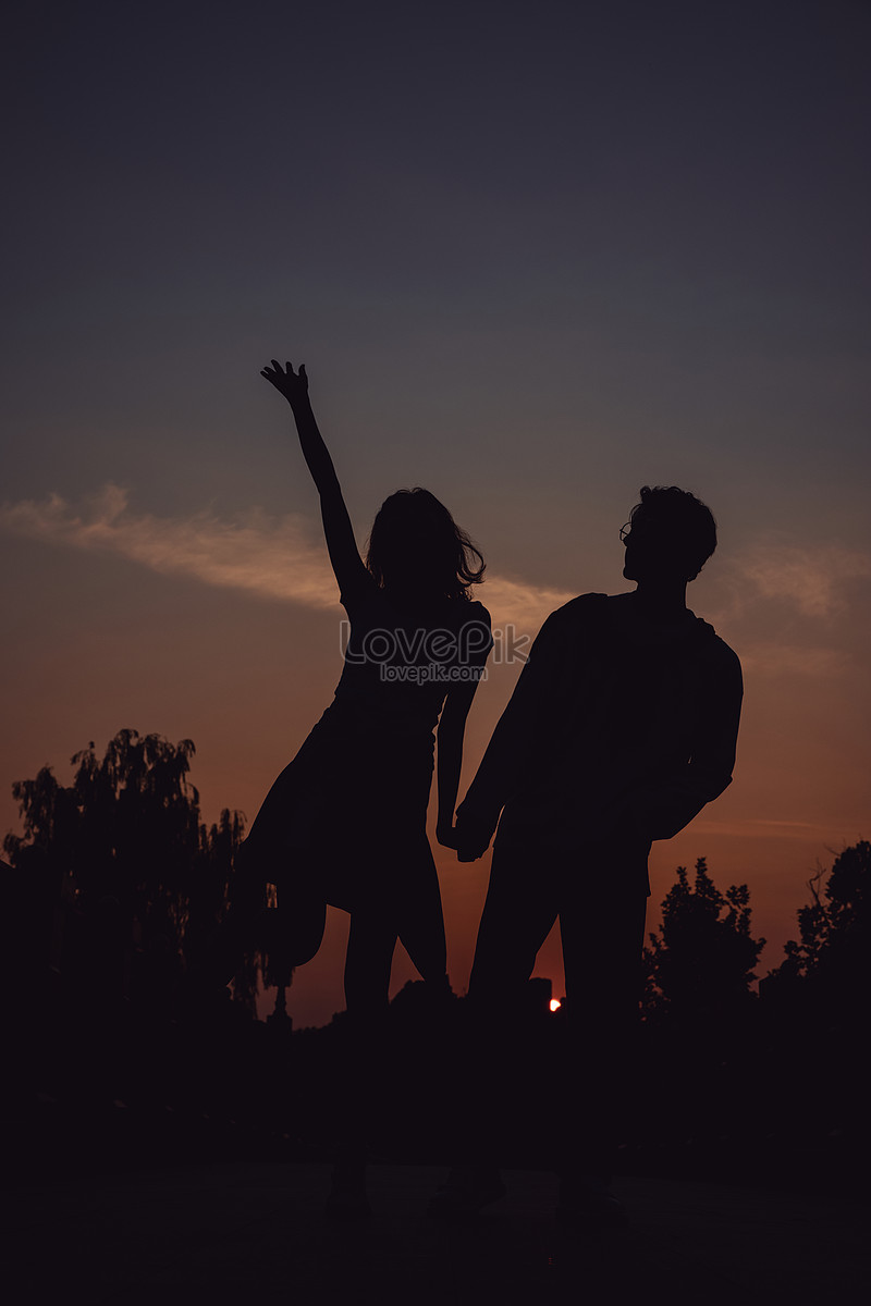 Silhouette Of A Happy Sunset Picture And HD Photos | Free Download On ...