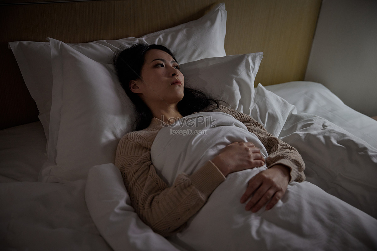 Female Women Cant Sleep Insomnia Picture And HD Photos | Free Download ...