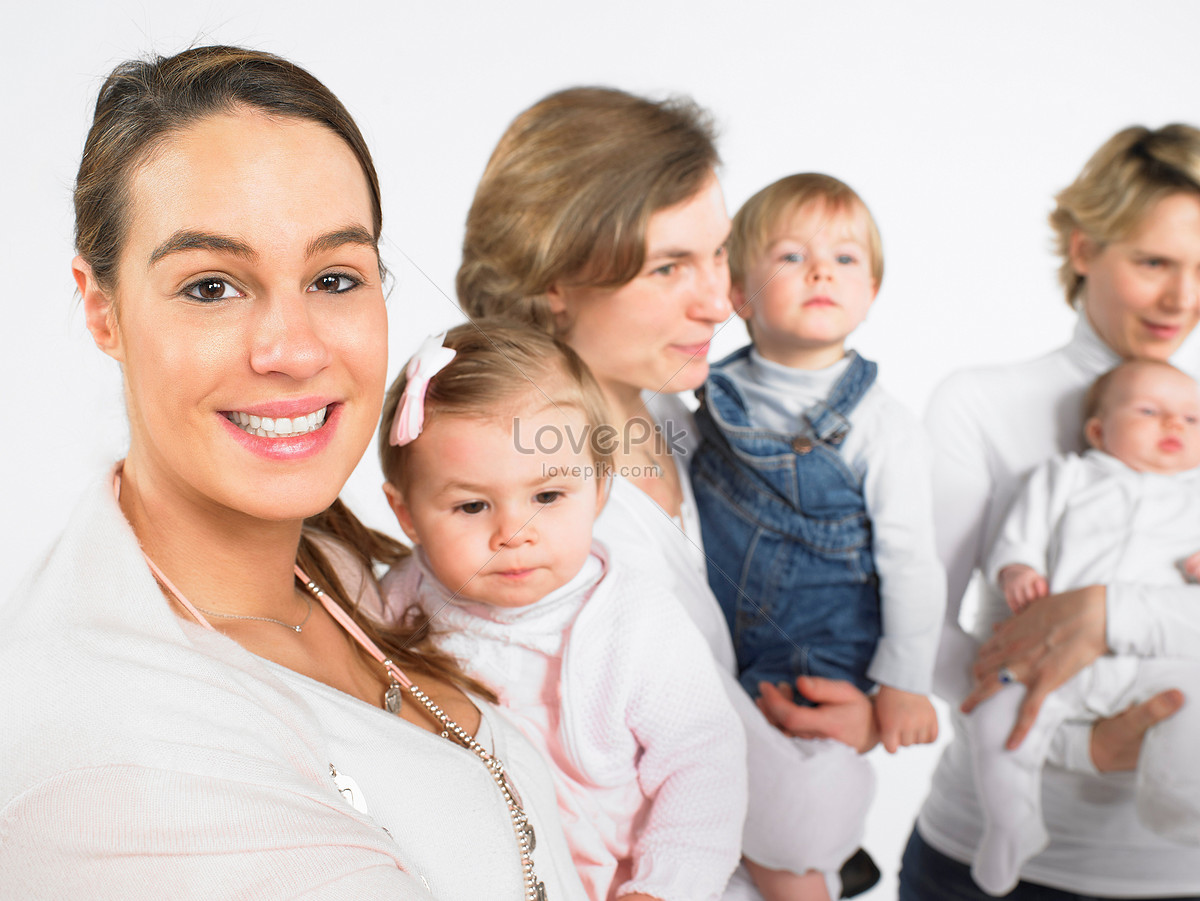 Group of mothers with Baby.