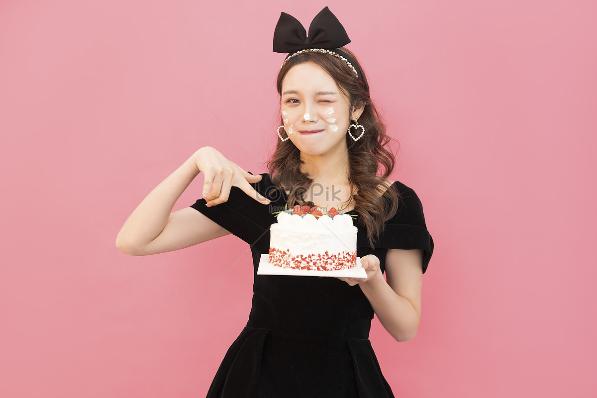 Sweetheart Girl Eating Cake Picture And Hd Photos Free Download On