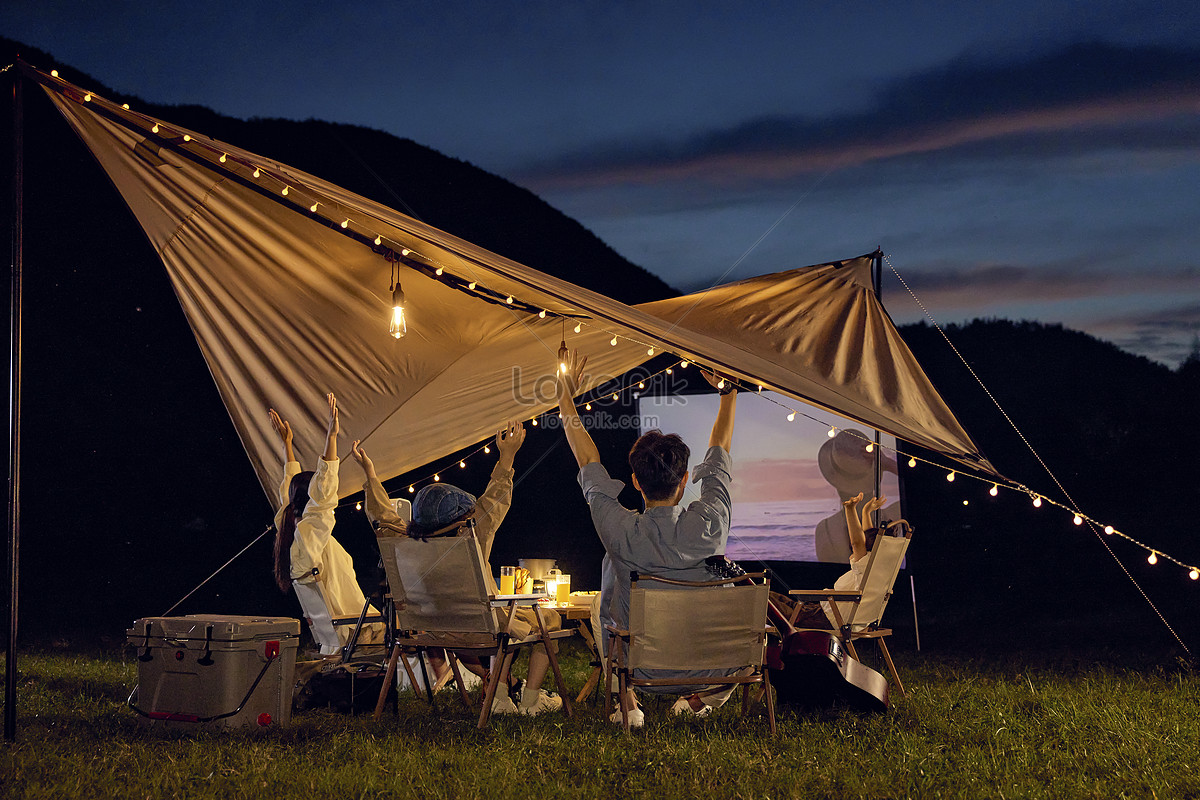 Family Outdoor Camping Watching Movies Cheering Picture And HD Photos ...